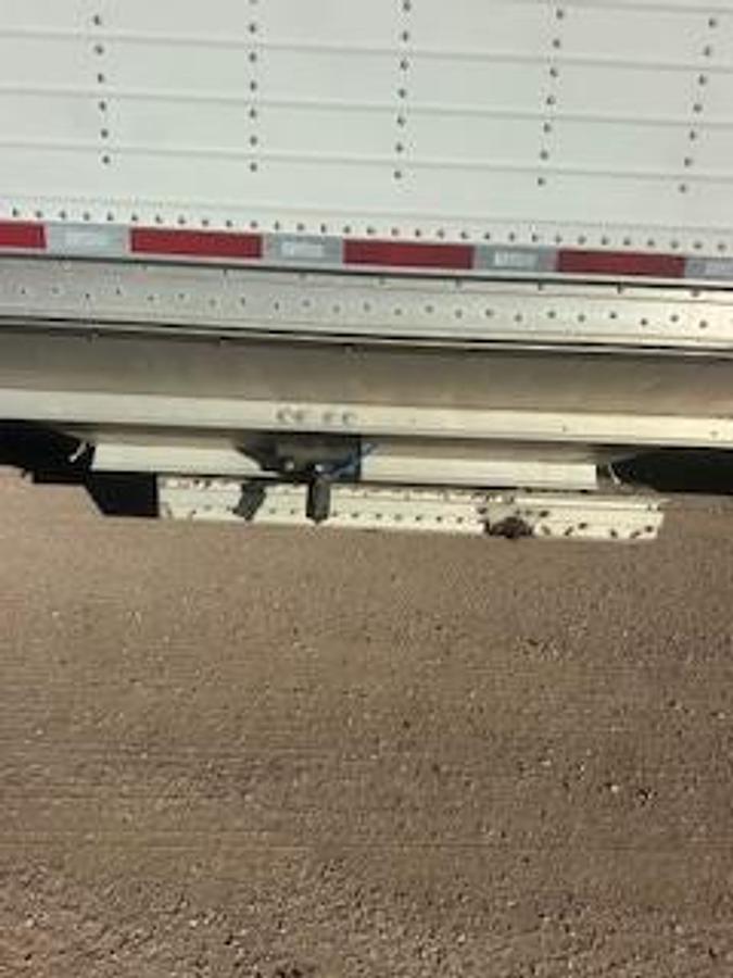 Used 2015 Wilson Hopper Grain Trailer