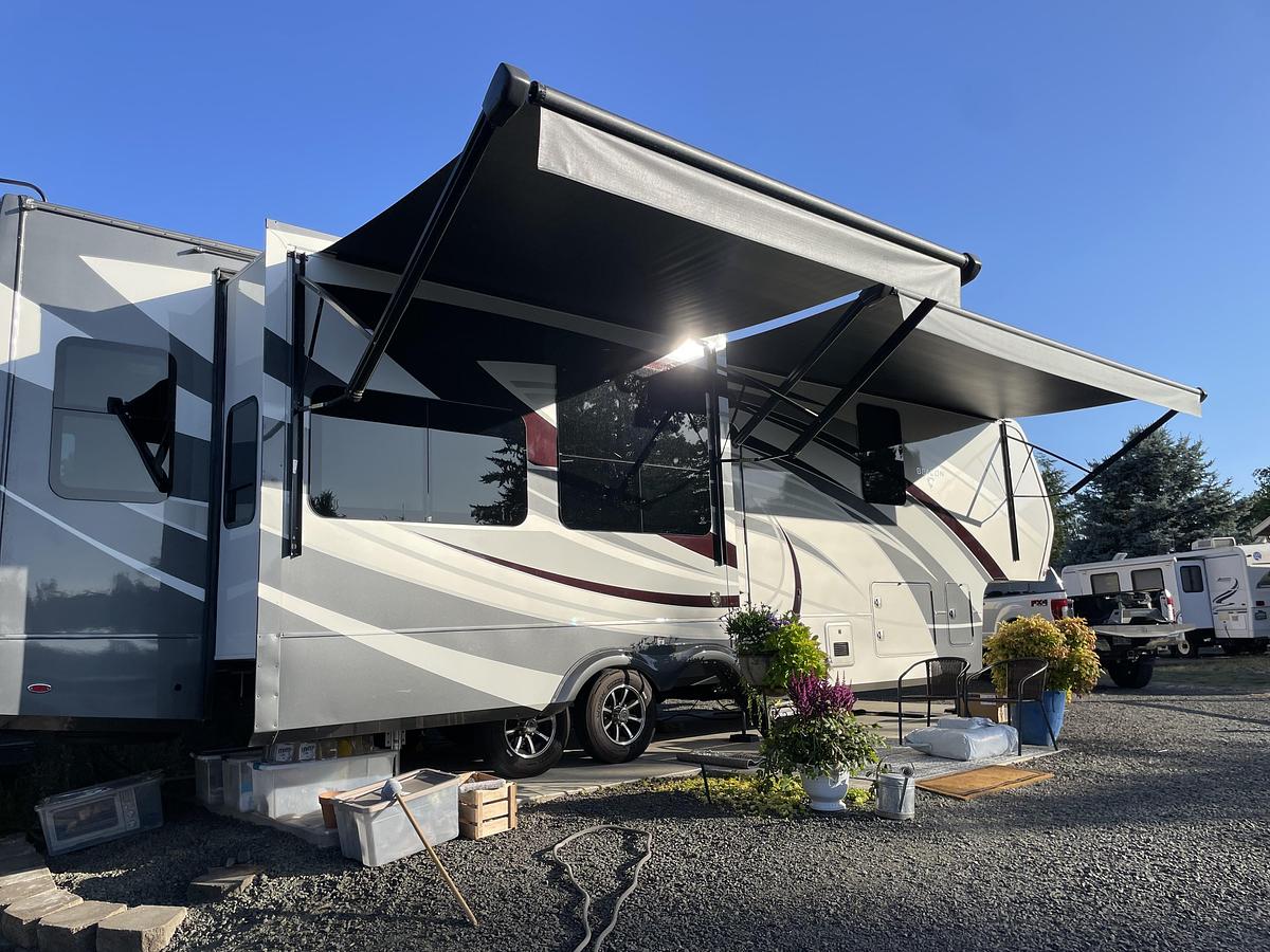 Used 2022 Vanleigh Beacon 390GBB