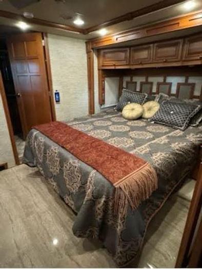 Used 2017 Winnebago Tour 42HD