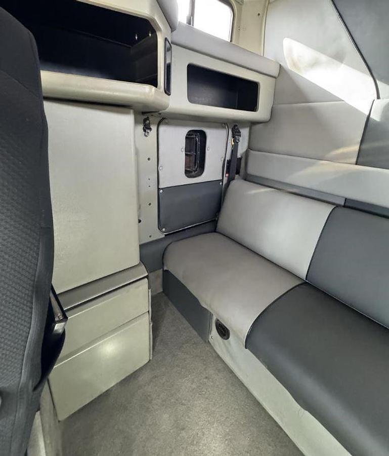 Used 1999 Kenworth W900L