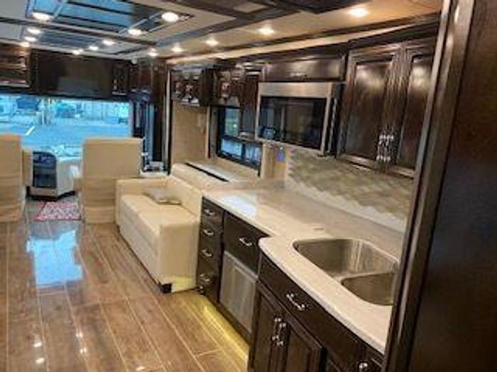 Used 2018 Newmar Mountain Aire 4531