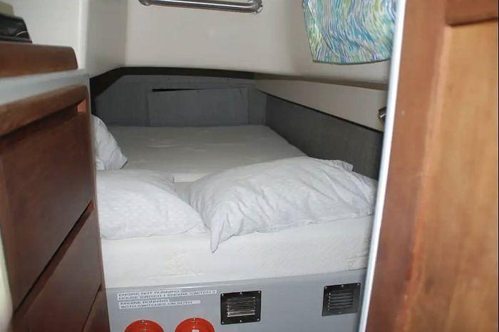 Used 1990 Endeavour Intercat 1500