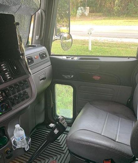 Used 2017 Peterbilt 389