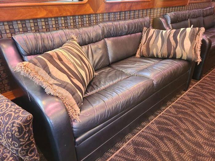 Used 1987 Prevost XL-40 Marathon