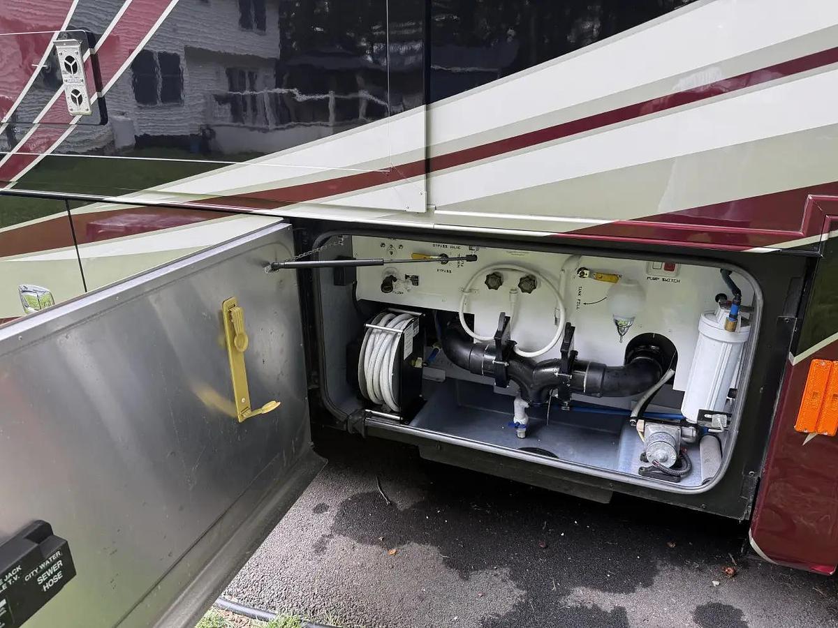 Used 2014 Tiffin Phaeton 36Gh