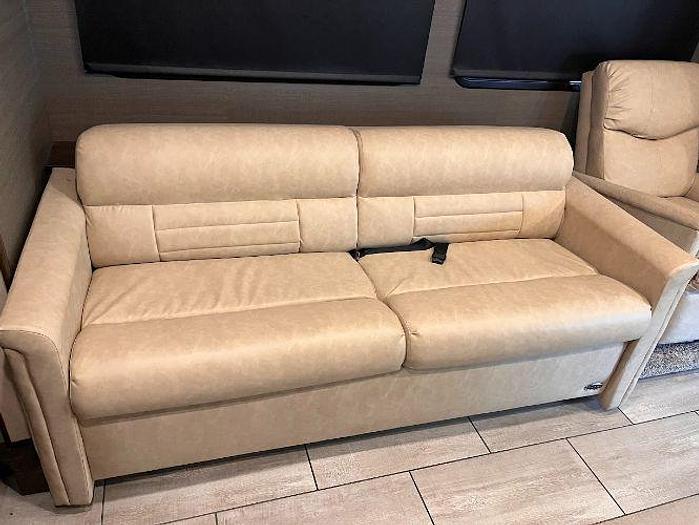 Used 2020 Tiffin Allegro RED 33AL