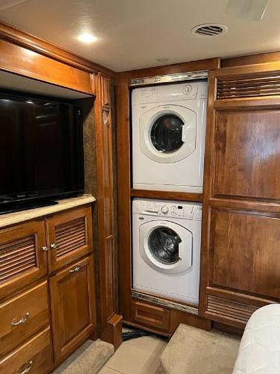 Used 2014 Tiffin Phaeton 40QTH