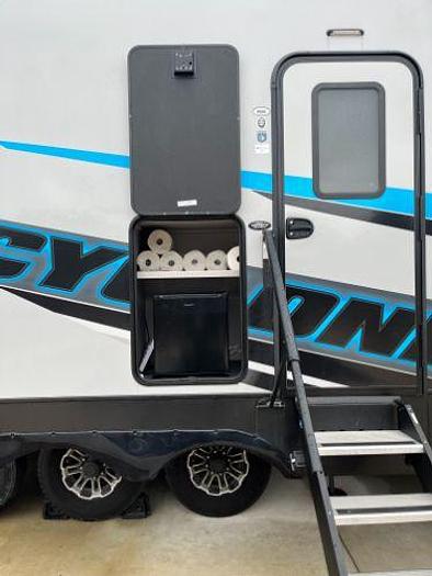 Used 2024 Heartland Cyclone 4006