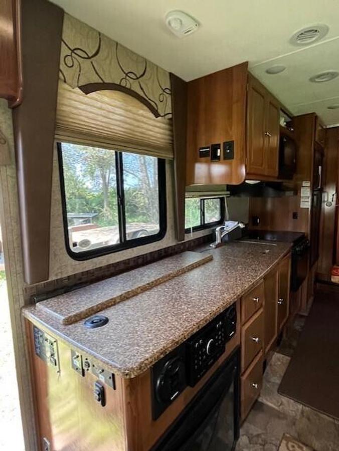 Used 2018 Coachmen Leprechaun Class A Motorhome