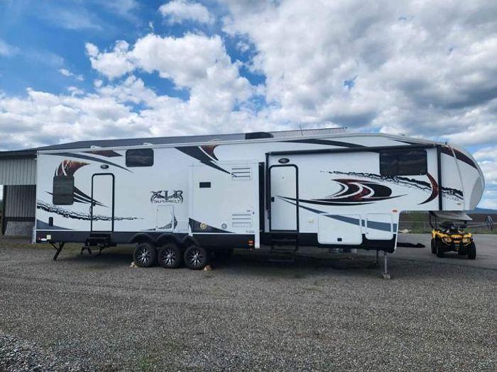Used 2012 Forest River XLR Thunderbolt 35X14 Fifth Wheel Toy Hauler