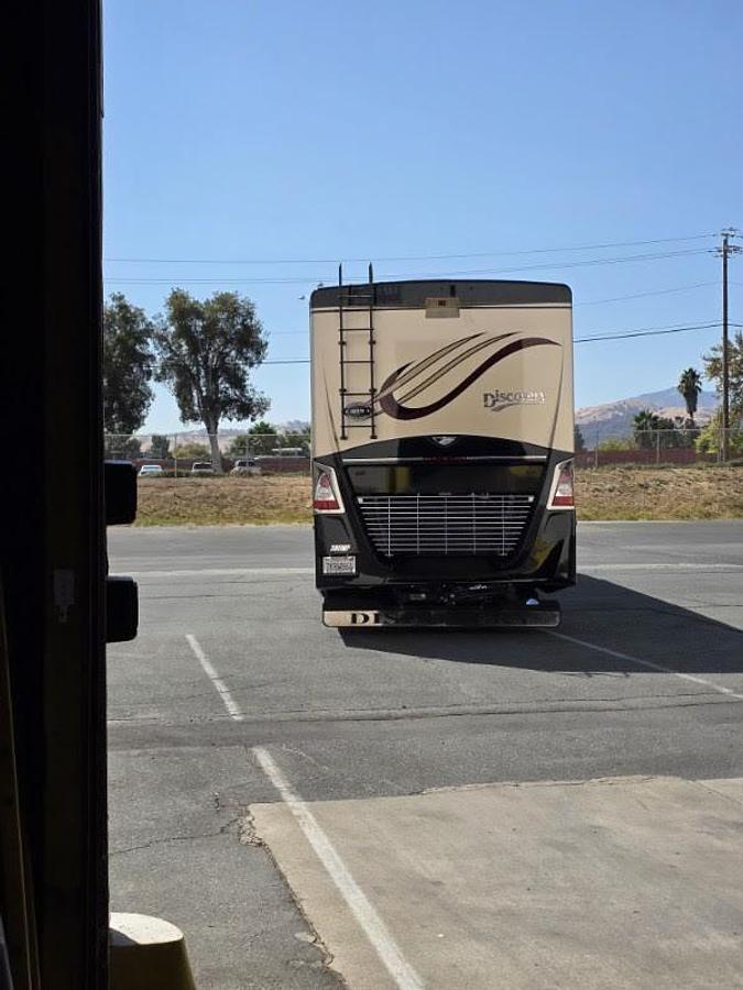 Used 2015 Fleetwood Discovery 40G Class A Motorhome