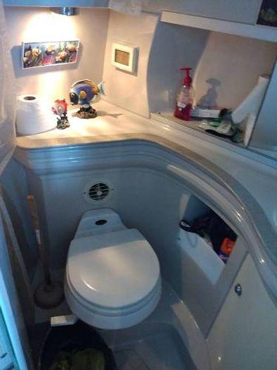 Used 2003 Regal Commodore 3060