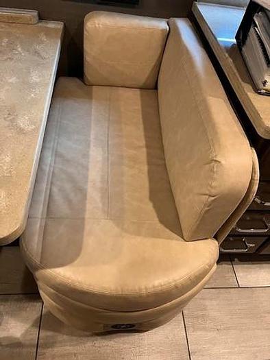 Used 2020 Tiffin Motorhomes Allegro Red 340 33 AL