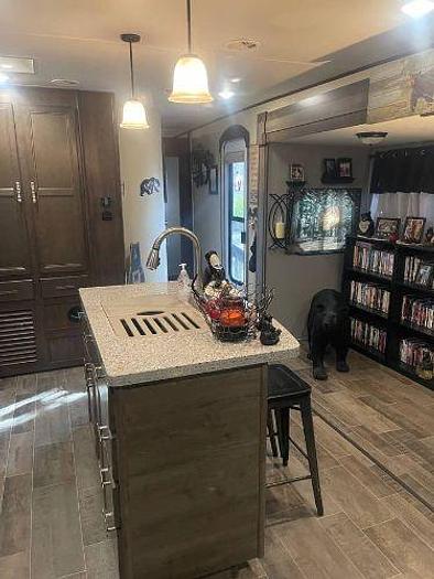 Used 2017 Highland Ridge Open Range Roamer RT323RLS