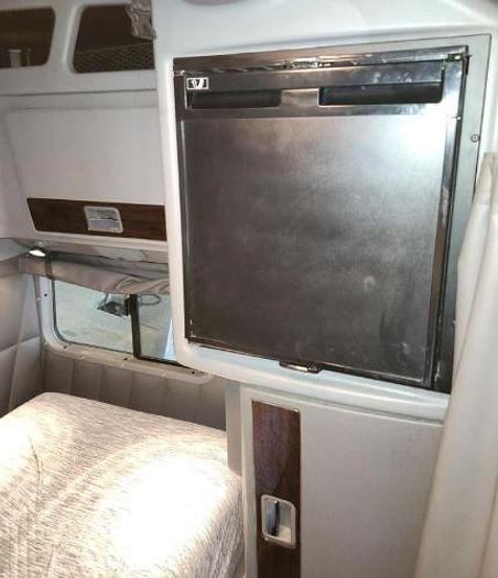 Used 2017 Peterbilt 389