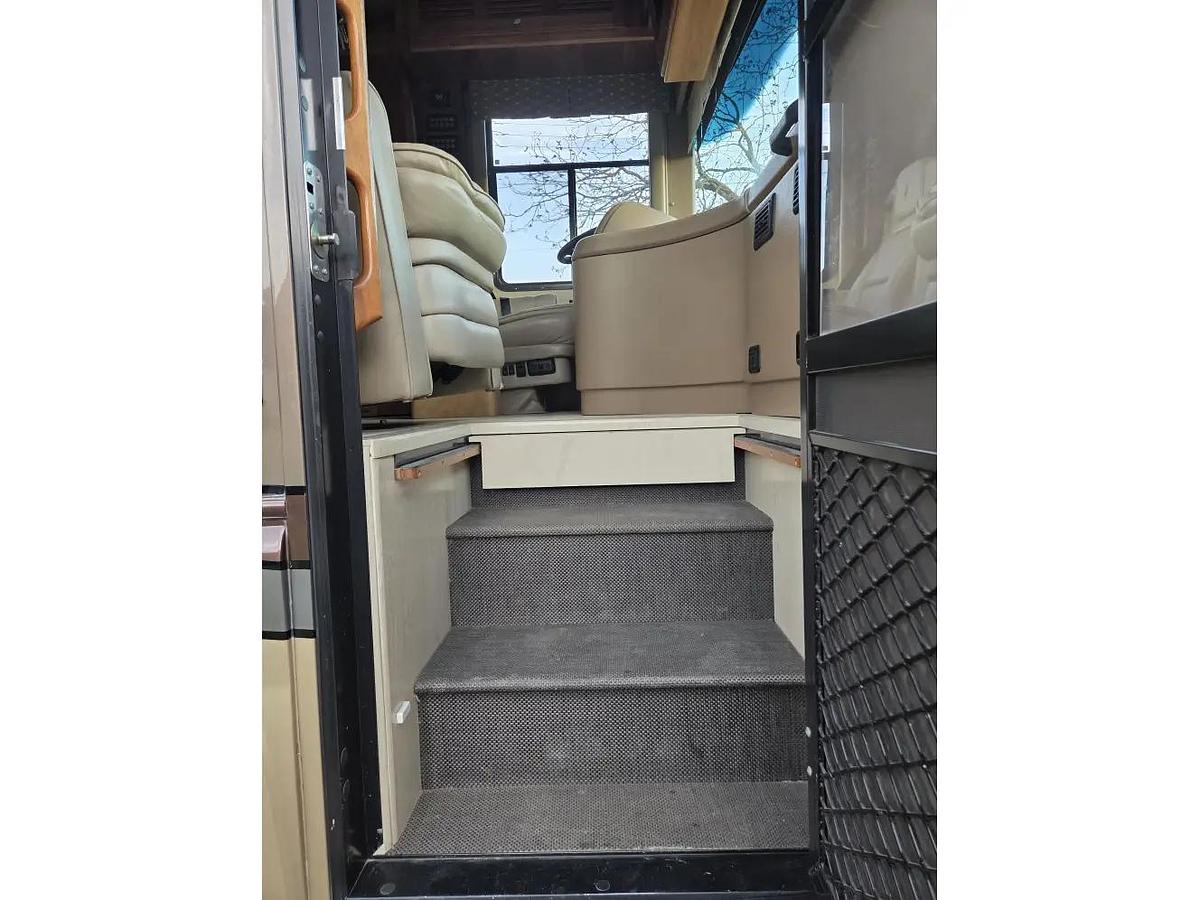 Used 2008 Foretravel Nimbus 342 Stonebriar