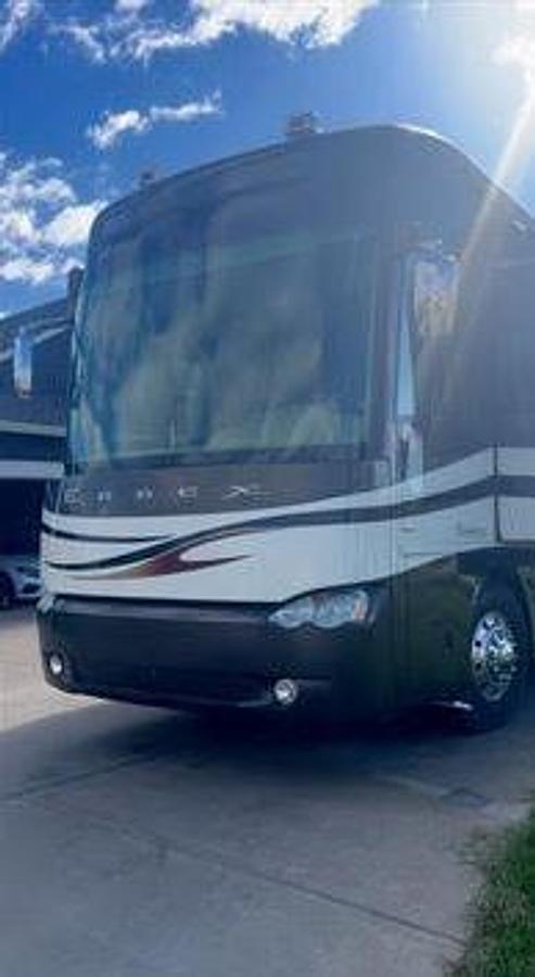 Used 2007 Newmar Essex 4510