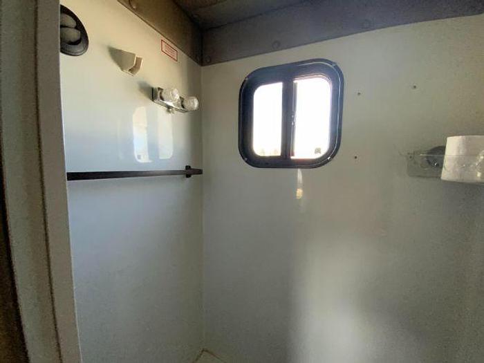 Used 2016 Peterbilt 579 Sleeper Truck