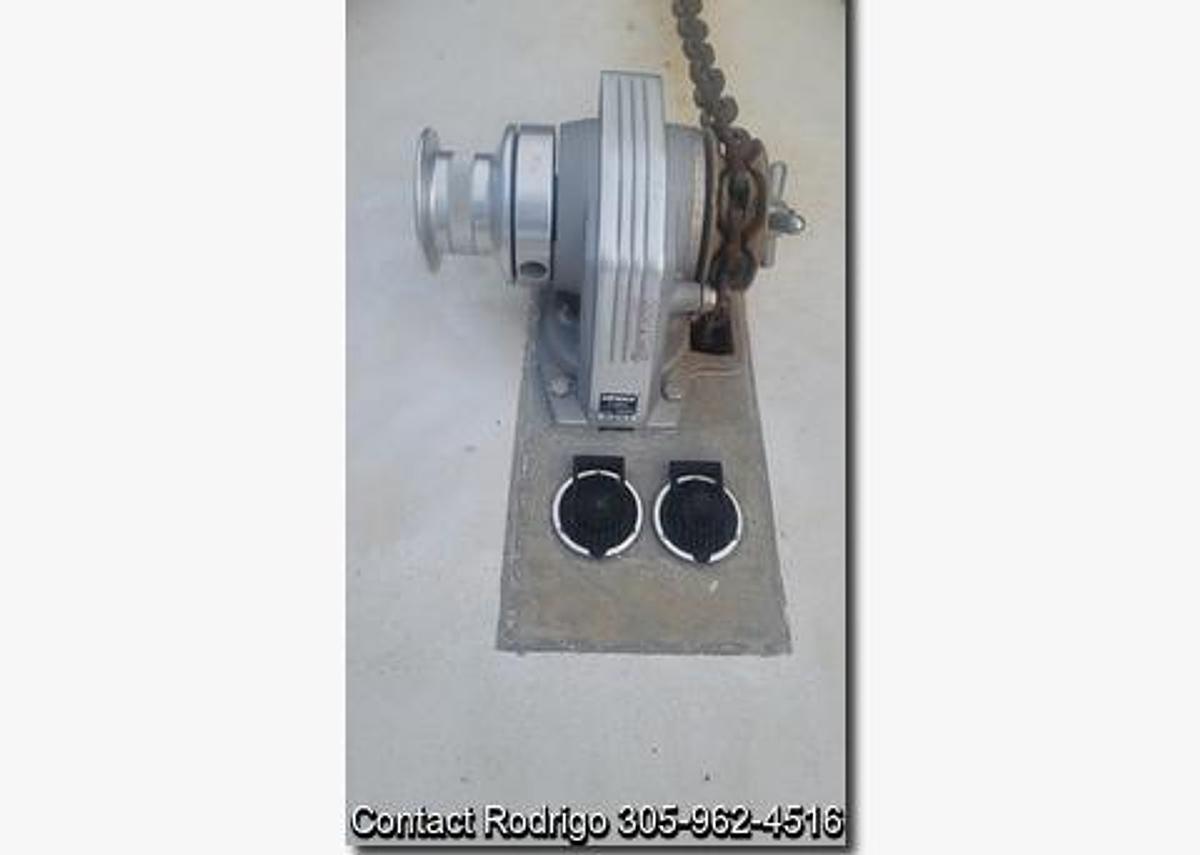 Used 1984 39' 6" Navalu Racer Cruiser Swing Keel