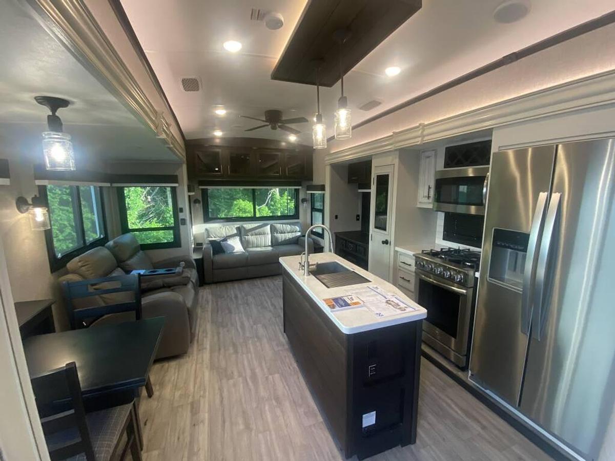 Used 2022 Jayco Northpoint 377RLBH Fifth Wheel