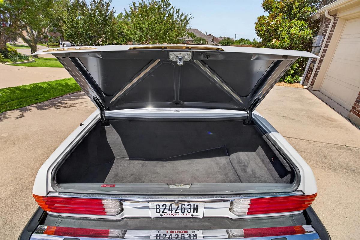 Used 1988 Mercedes-Benz 560 SL