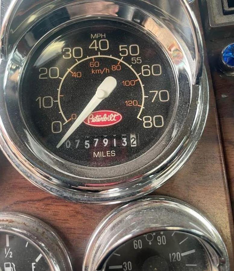 Used 1998 PETERBILT 379EXHD Day Cab