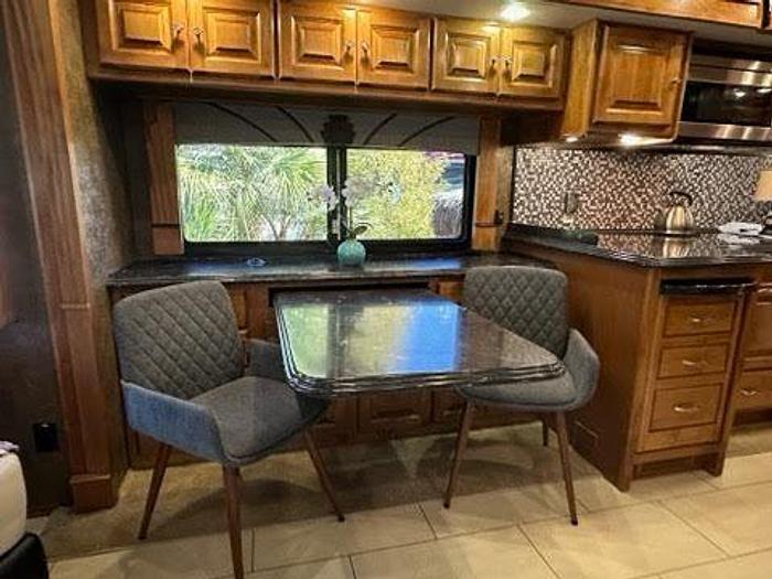 Used 2015 Tiffin Phaeton 40AH