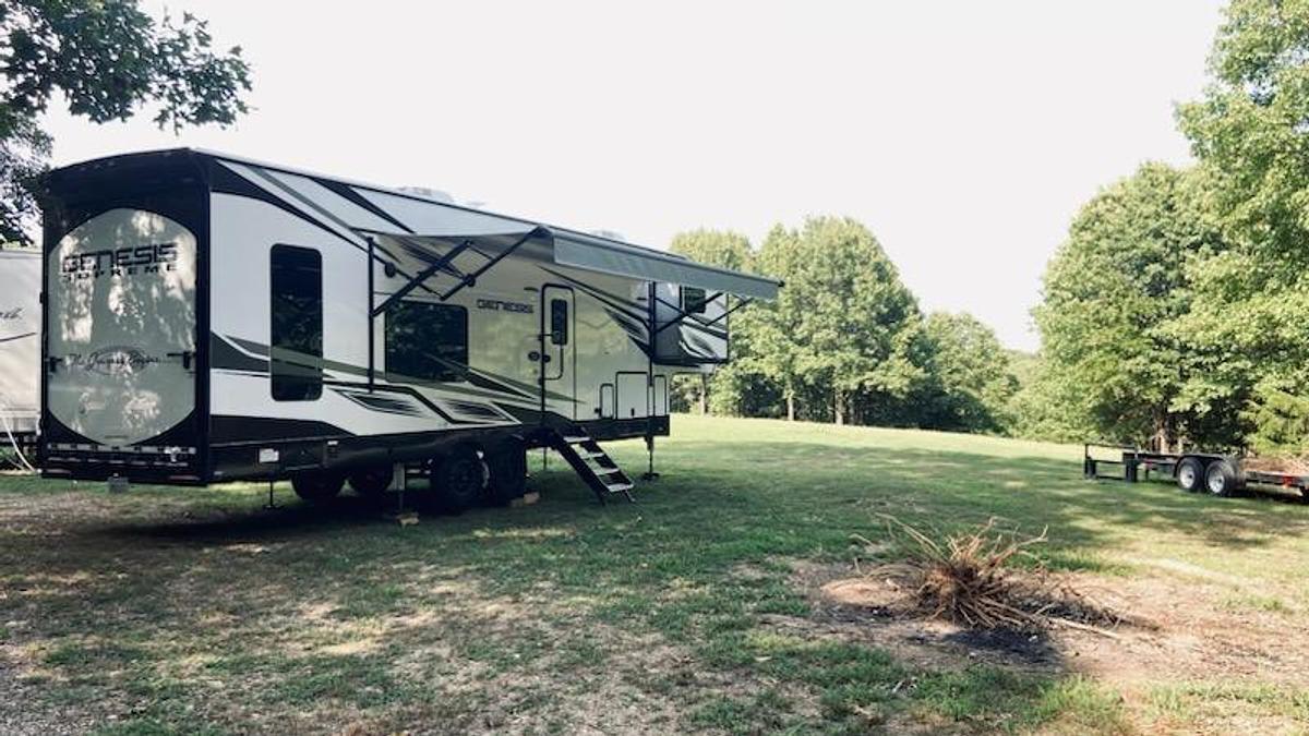 Used 2022 Genesis Supreme Limited Ed B34GSTS Toy Hauler