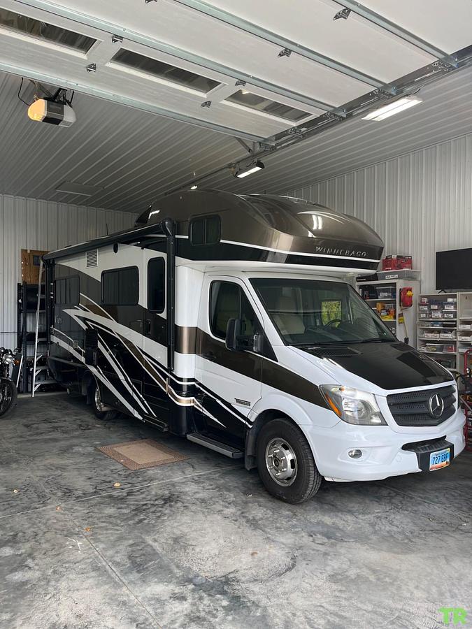 Used 2017 Winnebago View 25j