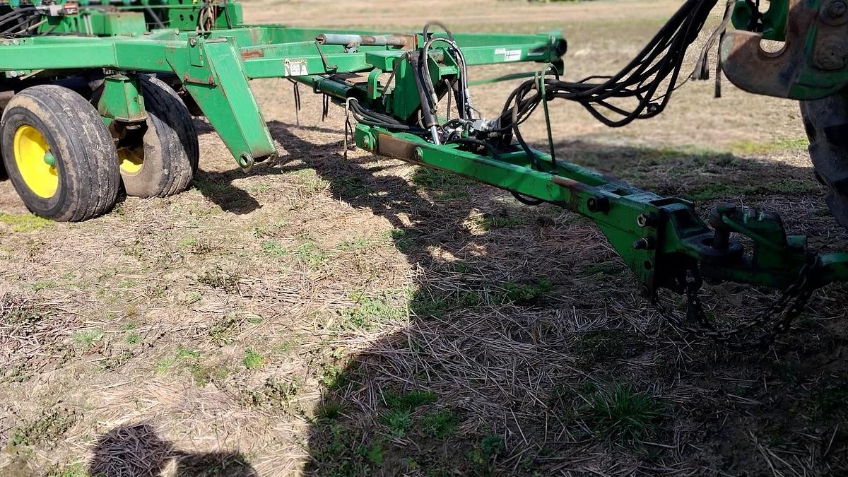 Used 2003 JOHN DEERE 1590&1560 Attached With Houck Hitch