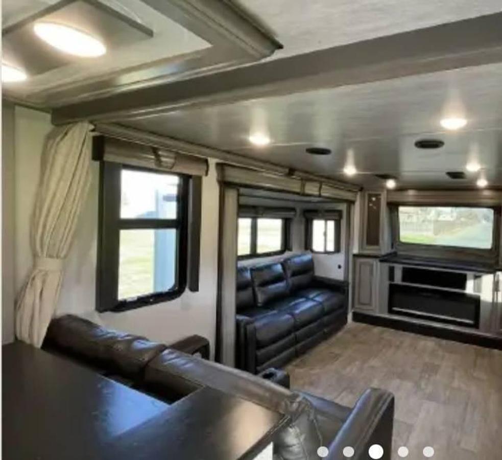 Used 2021 Keystone Montana 3760FL Four Season Fifth Wheel