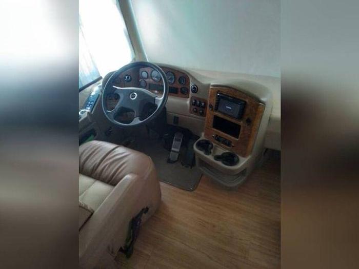 Used 2014 Thor Palazzo 33.2