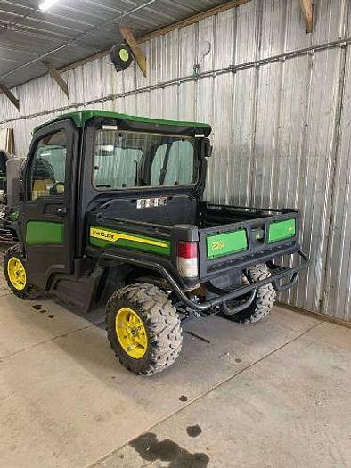 Used 2021 JOHN DEERE Gator 835R