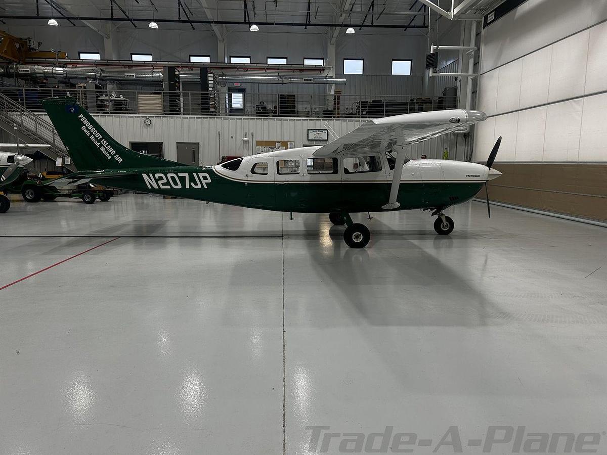Used 1974 Cessna 207