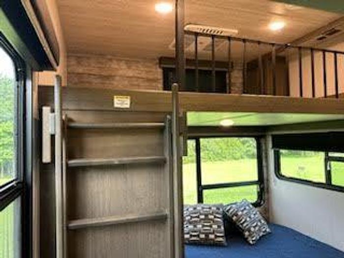 Used 2021 Keystone Cougar 364BHL