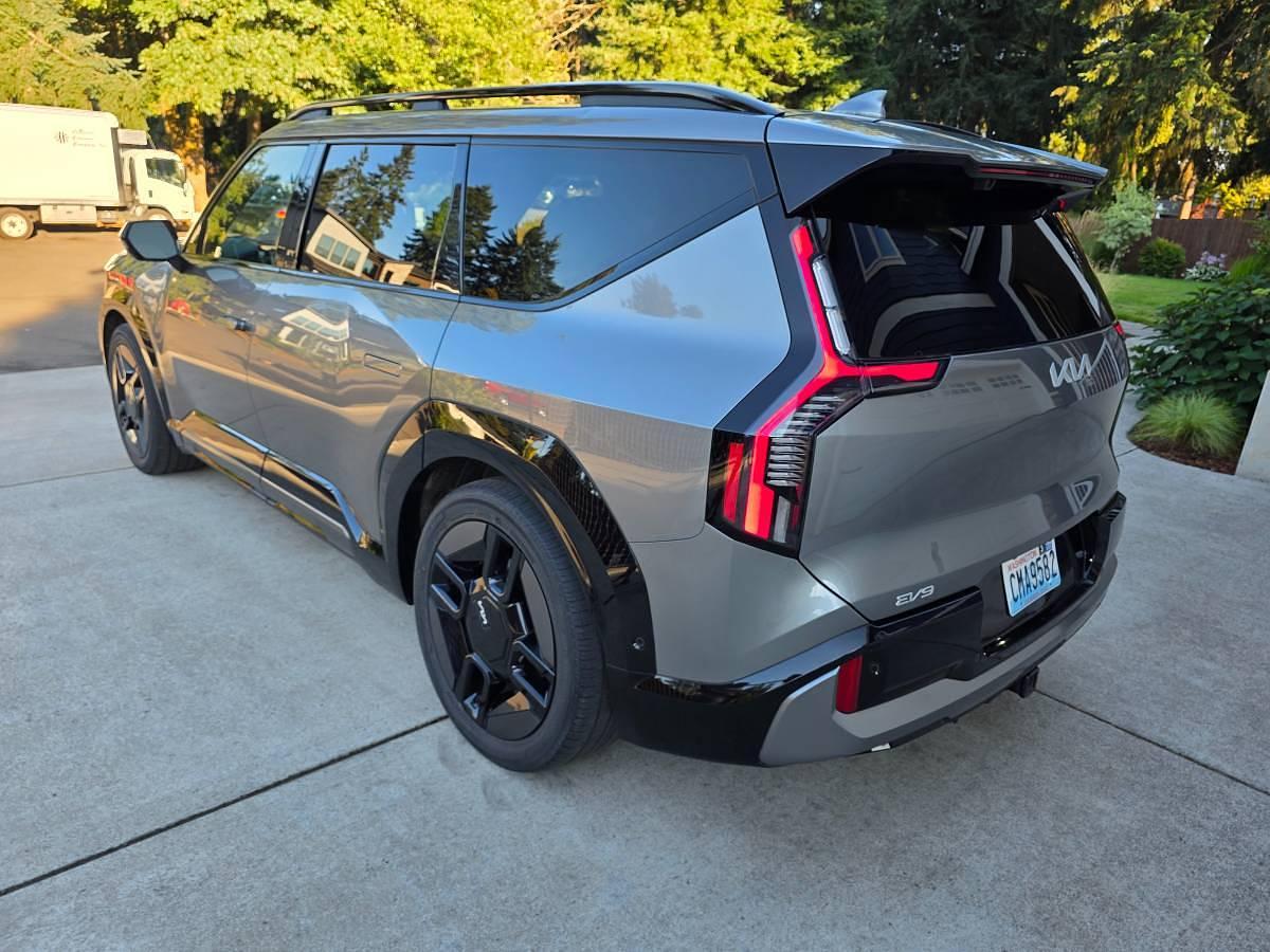 Used 2024 Kia EV9 GT Line