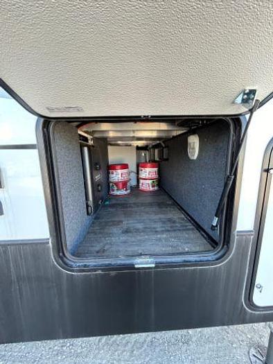 Used 2021 Keystone Raptor 415