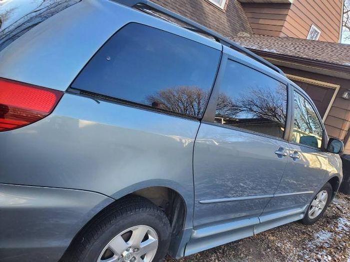 Used 2004 Toyota Sienna LE