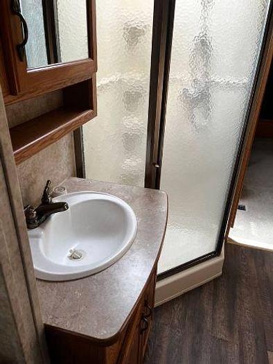 Used 2005 Keystone Montana Mountaineer