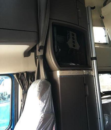 Used 2016 Volvo VNL42T780