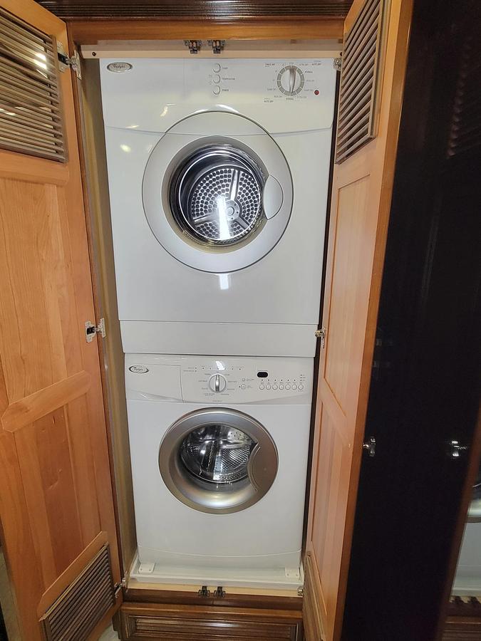 Used 2016 Newmar Essex 4565 Class A Motorhome