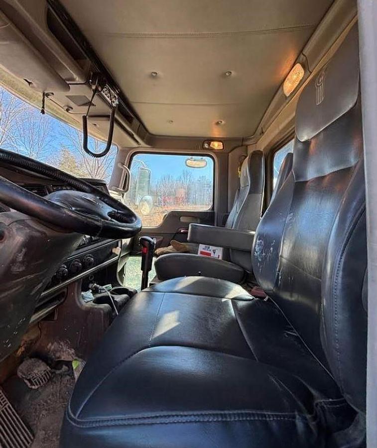 Used 2012 Kenworth T800 Roll off Garbage Truck