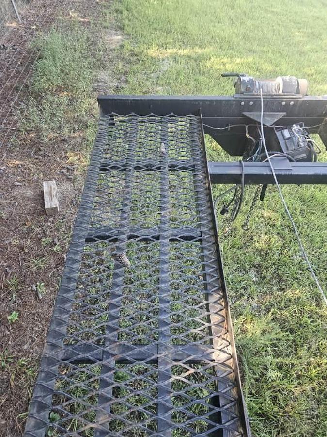 Used 2017 Kaufman 51' 3-Car Wedge Trailer