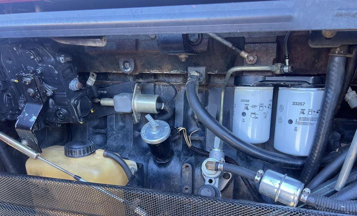 Used 1996 CASE IH 7240 Tractor