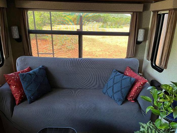 Used 2017 Heartland Bighorn 3160 Elite