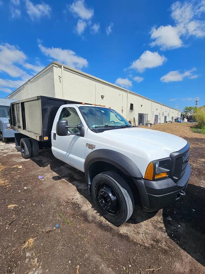 Used 2006 Ford F-550 Dump Truck