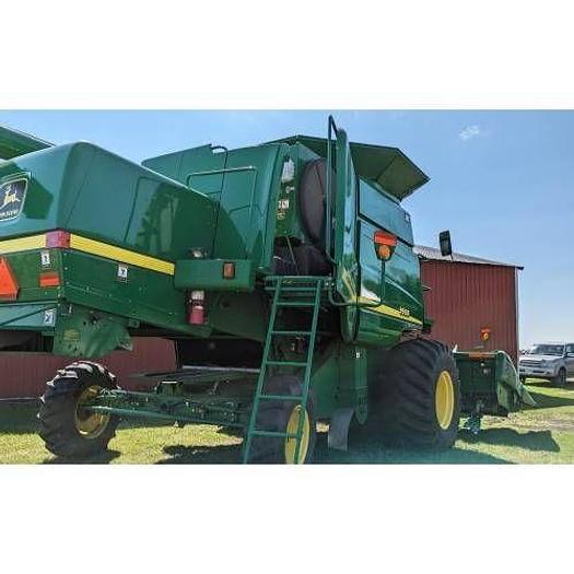 Used 2001 JOHN DEERE 9550