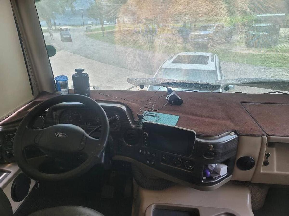 Used 2020 Thor Motor Coach Miramar 37.1 Class A Motorhome