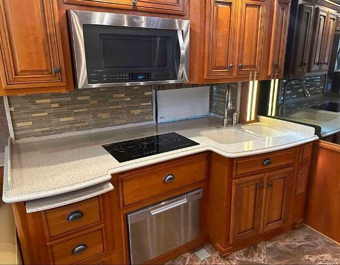 Used 2015 Newmar Dutch Star 4369