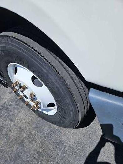 Used 2009 Freightliner COLUMBIA 120 Actual Miles 157,350